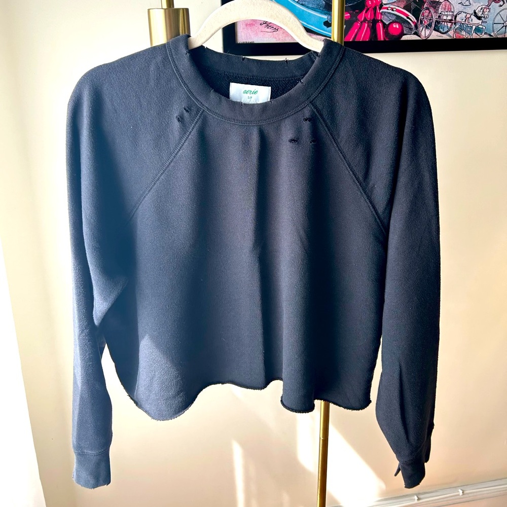 AERIE Distressed Cropped Sweatshirt